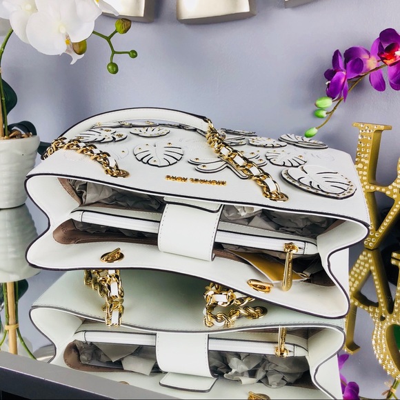 Michael Kors Dragonfly Susannah Leather Tote - Picture 3 of 8